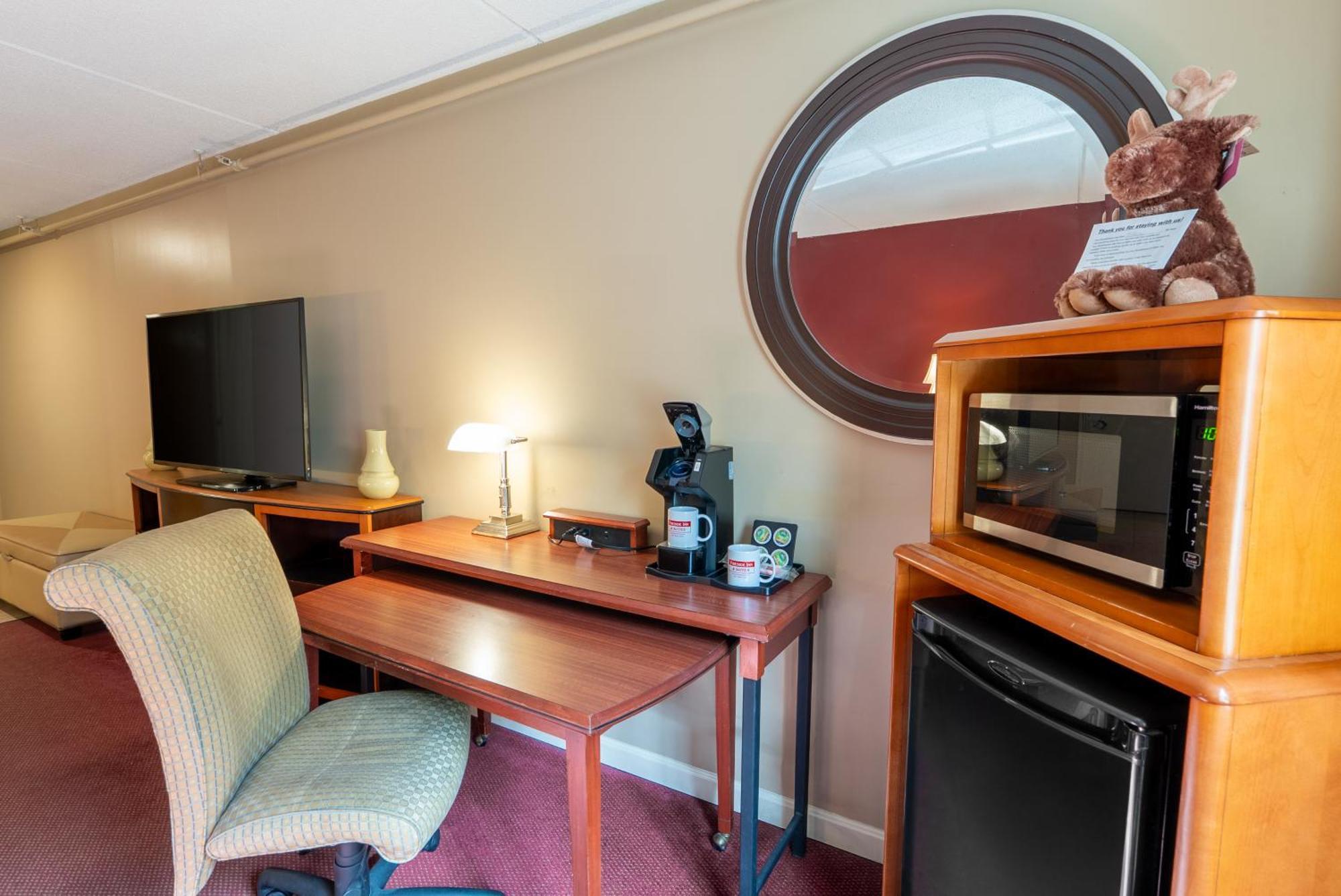 Fireside Inn & Suites West Lebanon Bilik gambar